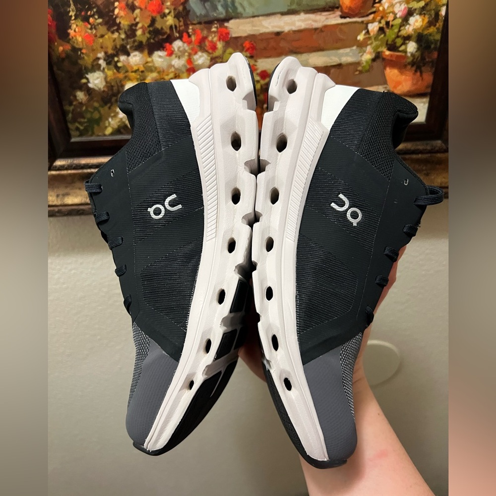 On Running Cloudrunner Eclipse Frost Men shoes - image 12